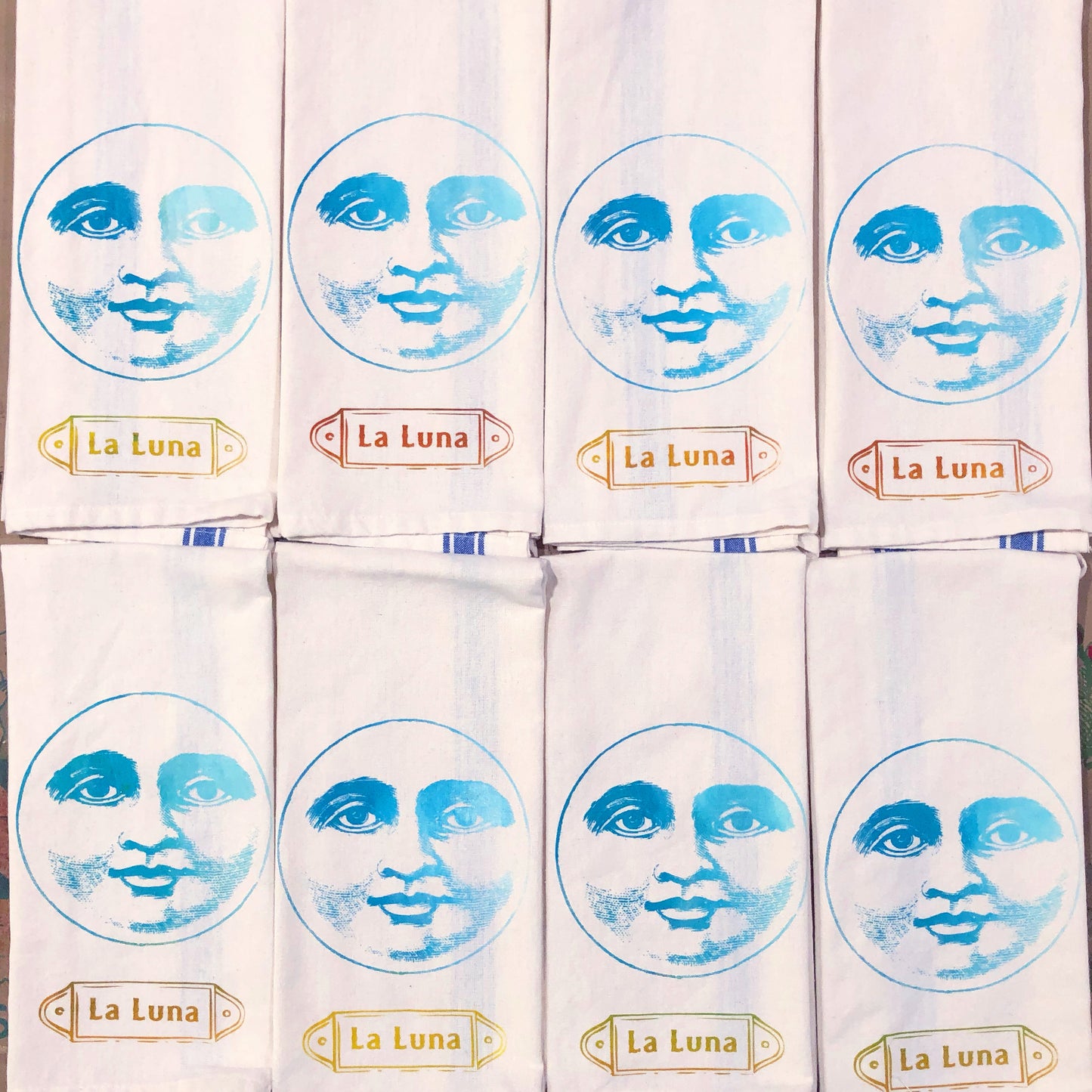 La Luna Towel